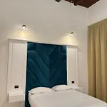 Chiaia Lifestyle 4* Nápoles